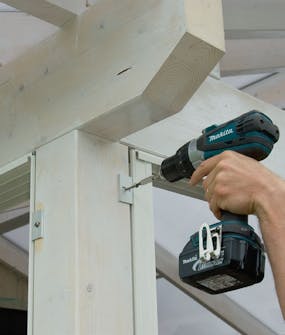 Byg selv udestue: Nogle få skruer er nok Byg selv udestue: Nogle få skruer er nok